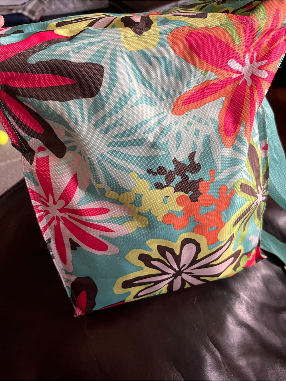 Floral Print Crossbody Lunch Bag in Teal and Pink - Picture 2 of 3
